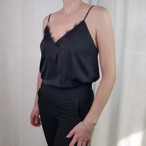 Tops - Nova- Lace cami